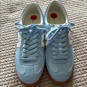 Madden Girl Light Blue Athletic Shoes Size 9.5